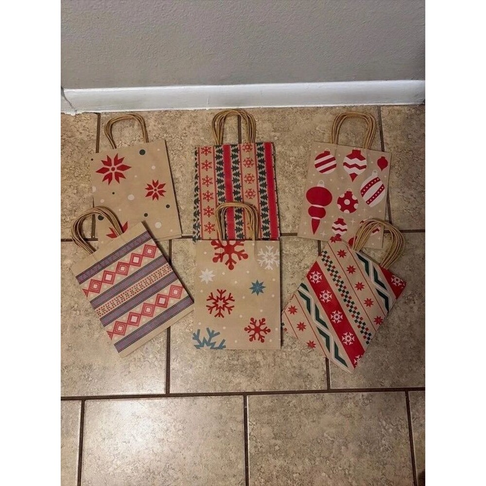 Christmas gift bags 22 Bags